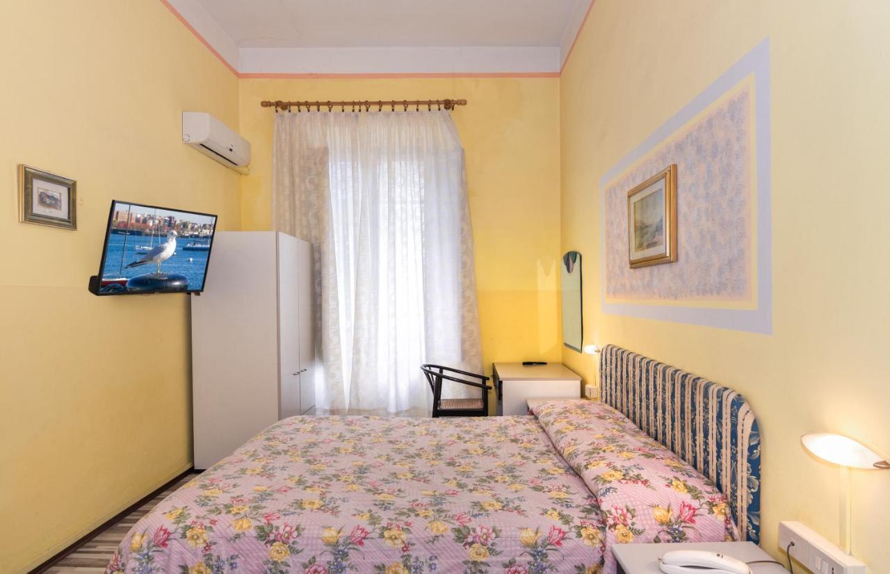 Hotel Stella Del Mare Viareggio Kültér fotó