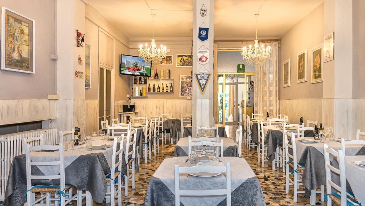 Hotel Stella Del Mare Viareggio Kültér fotó