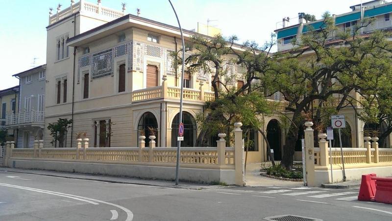 Hotel Stella Del Mare Viareggio Kültér fotó